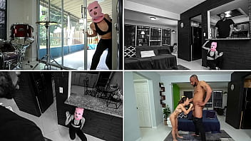BANGBROS - ジョヴァン・ジョーダンの行為に巻き込まれた小さな侵入者フレイヤ・フォン・ドゥーム