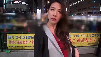 https://bit.ly/410dMp5 그녀가 만드는 분위기는 매우 섹시합니다. 우리가 더럽고 성숙한 섹스를 할 때 그녀의 섹시한 신음소리가 방안에 울려 퍼집니다! 내가 올 수...? 그녀는 너무 야해서 그녀의 내부에 사정을 허용했습니다 ...