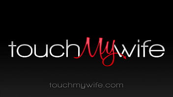 曲線美の赤毛の妻が私のために BBC を犯す姿を撮影 - Keely Rose - TouchMyWife