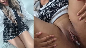 私立学校の処女の女子高生の本当の家主...非常に角質の女は、私が彼女をファックしている間、私が中に入って彼女を記録させます