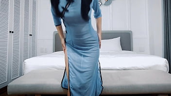 欲求不満の中国人の若い女性が激しく犯される
