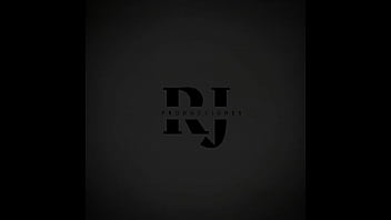 路上にいると安っぽい娼婦になり、この熱で彼女を家に連れて行き、彼女に良い性交を与えました
