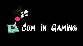 我的猪公主 [无尽游戏 PornPlay] 第 29 集在海滩上脱衣的角质 futanari 得到一个勃起并开始在公共场合自慰