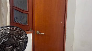 恥ずかしがり屋の義妹をガールフレンドと間違えて、彼女が絶頂するまで激しくセックスしてしまう