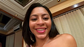 ヤスミン・フォンテスと激しいセックスのハメ撮り