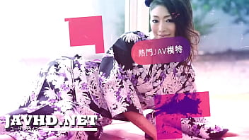 HDビデオの究極の日本の輪姦コレクションをオンラインで体験してください