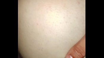 若いラティーナ熟女の太いお尻大きなお尻大きなお尻メキシコ人をテクスチャードコンドームでクソラティーナ・ナルゴナが後背位で犯される