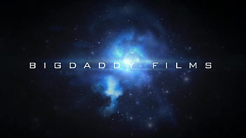 BigDaddyKJ: セクシーな赤毛のホテルのハウスキーパーが黒人ペニスをゲット |プレビュー