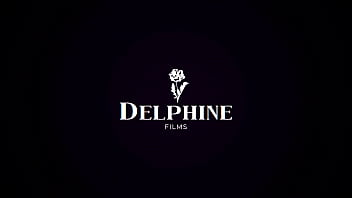 Delphine Films - Потрясающая красотка Ана Фокс заблудилась в чувственном саду