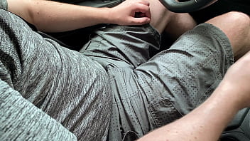 タクシー運転手の給料はフェラとセックスで支払われる - 会話付きロシア人素人
