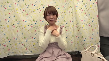 「ビンビンお○んちん舐めさせて下さい！」絶賛5股中の絶倫ビッチありさちゃん(20) 口もアソコも奥が快感新たな性を開発中な最強性欲無限イキSEX！！https://x.gd/7tZhA