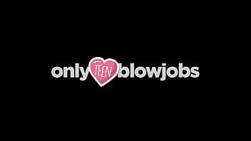 OnlyTeenBlowjobs - 私のブロンドの可愛い人が私のチンポを本当に上手にしゃぶっている様子を撮影しました