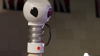 スリンキー ロボットが大きなペニスをしゃぶる (ループ)