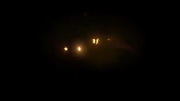 ぽっちゃり熟女ニッキー ドリームの小便とアナル シーン 2 番目のカム アングルのボーナス映像 [ウェット]