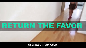 StepDaughter4K - 痩せたブロンドの継娘が継父のペニスに乗りながらオーガズム POV - グレイシー メイ グリーン、ディック チブルズ