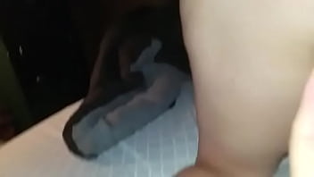 セクシーなぽっちゃり系クリームと馬のディルド