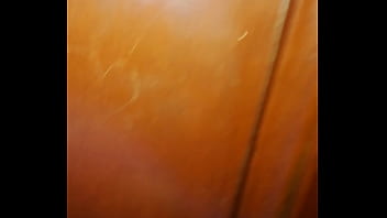 私は彼女をうめき声を上げます
