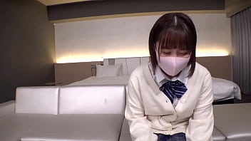 彼氏より先にオジサンに股を開いちゃったムチかわJちゃん！進学費用を稼ぎたい弱みに付け込んで、完全同意で中出しさせてもらいました！【そら(1●)】Part1 https://x.gd/hY2Qr