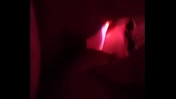 ノヴィーニャは暗闇の中でコロア・ティウザオとセックスするのが好きで、カシアス・ド・スル市出身 ---ノヴィーニャ、カシアス出身、ご命令に応じます