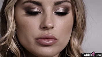 妊娠しようとしているときのバイセクシャルの三人組 アンナ・クレア・クラウズ