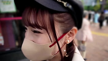 童顔face×猥尻ギャップがシコ過ぎりなちゃん《スパンキングにヨガるMっ気満載JDとナマナカ不倫性交》背徳感に欲情するド変態な女子大生と金魚ミュージアムでいちゃいちゃデート/弾力満点の美尻をペンペンッスパンキング！！Part1