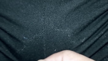 Xxx Desi 自製與我的繼姊妹 我第一次幹她 她喜歡這個