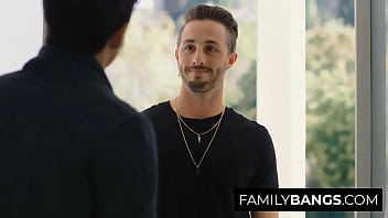 FamilyBangs.com ⭐ 既婚男性が、力を与えられた妻を独身の弟、ルーカス・フロスト、アルマーニ・ブラックと共有
