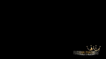 МИЛФ МАСТУРБИРУЕТ ПОПКУ И КИСКУ БОЛЬШИМ ДИЛДО