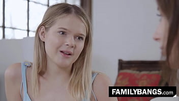 FamilyBangs.com ⭐ 義妹に素晴らしいオーガズムをもたらす方法を教える、ココ・ラブロック、チャーリー・サマー