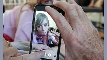 継娘が許可なく自宅でパーティーを開いて罰を受ける - Dadbangsme