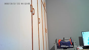 妻が親友と浮気しているところをスパイカンが発見