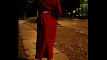 セクシーな見知らぬ人は報酬のために私の前で自慰行為をすることに同意した