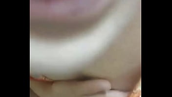 粉墨人生-少妇自慰太爽了骚逼里流出好多淫水