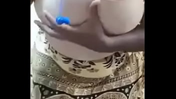 Подруга показывает горячую девушку, видеозвонок, живое шоу, задница89'8,60 10.488