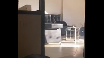 彼女は私が彼女の後背位でセックスすると何が起こるかを教えてくれます