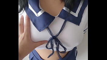 爆乳のエッチな女子高生がきついマンコを犯される