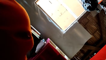 継母 昨日私はあなたの写真を見てオナニーしました、そして今日はあなたに聞きたいことがあります。本物の自家製ポルノ