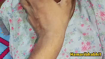 インド人妻が夫の友人に犯される。