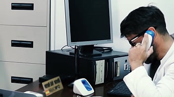 変態産婦人科医が治療として私の濡れたマンコに巨根を挿入する