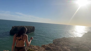 太陽、海、そしてオーガズム - 屋外ファック