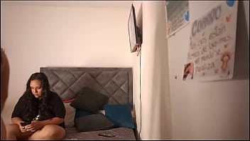 レズビアンセックスが大好きなぽっちゃり系熟女とセックスします
