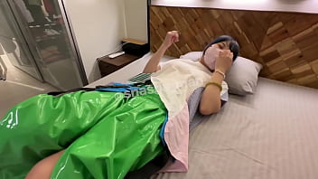 原宿で声かけた美大生さんのド迫力の潮吹きを堪能せよ！スケベなSEXをお届けしますッ！