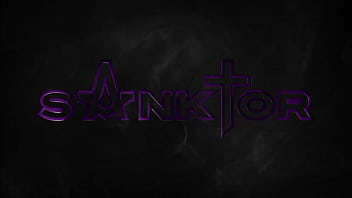 SANKTOR - 支配的な熟女リザの処女アナルオナニー