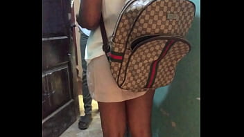 ⭐️ 18歳のが成績のために学校の先生とセックス