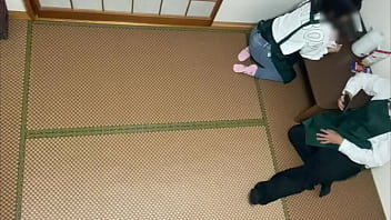 「あ、そこ…だめ…。」バイトの休憩室でバイトリーダーにマッサージしてあげるよと言われて、段々とおまんこに、、