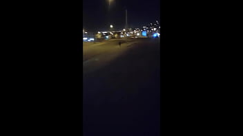 リマの路上でベネズエラ人熟女に嫌がらせ