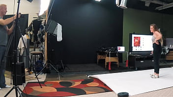 ティファニー・ピアース BTS ヌード写真撮影