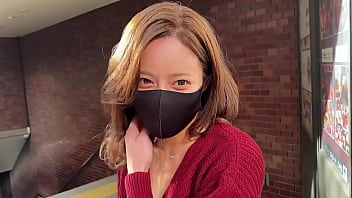part1 已婚妇女 Rui，拥有运动员般健美的肌肉。 优雅的年轻妻子与陌生人不断达到高潮！ 她以女牛仔的姿势忘记了自己的丈夫，被活活干死并沉浸其中！