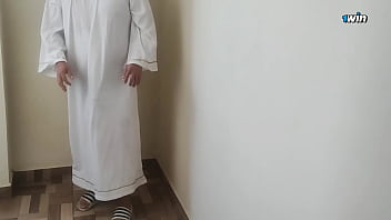 イエス・キリストの釘によって!!これは何ですか？継母はイエス・キリストのチンポをしゃぶり、自分のマンコにチンポを入れる、本物の自家製素人。