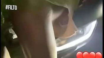 ベビーママと一緒の店舗駐車場